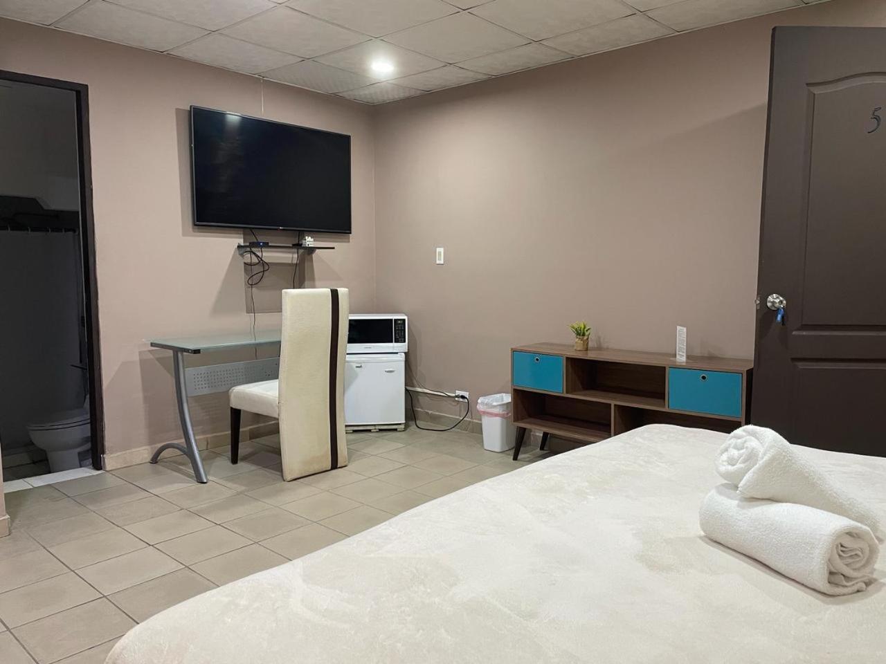 Hostal El Prado Панама Екстер'єр фото
